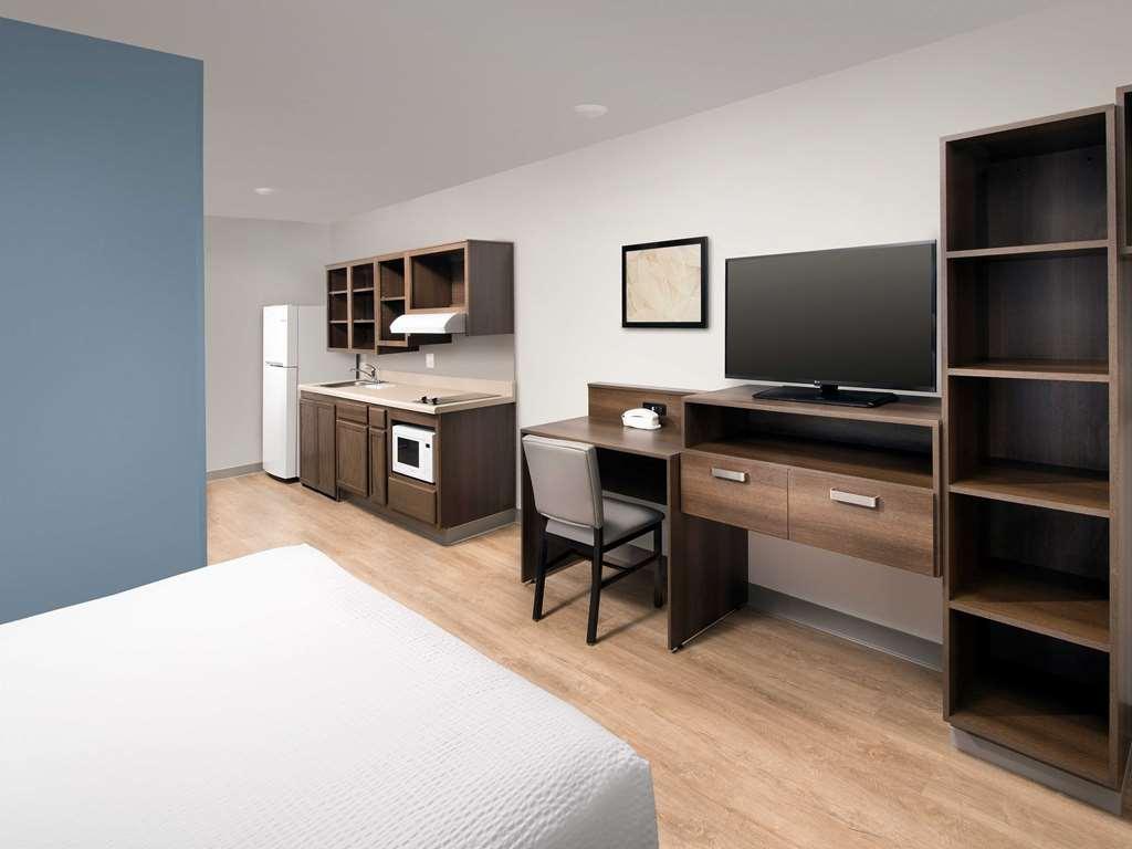 Woodspring Suites Houston 288 South Medical Center Room photo
